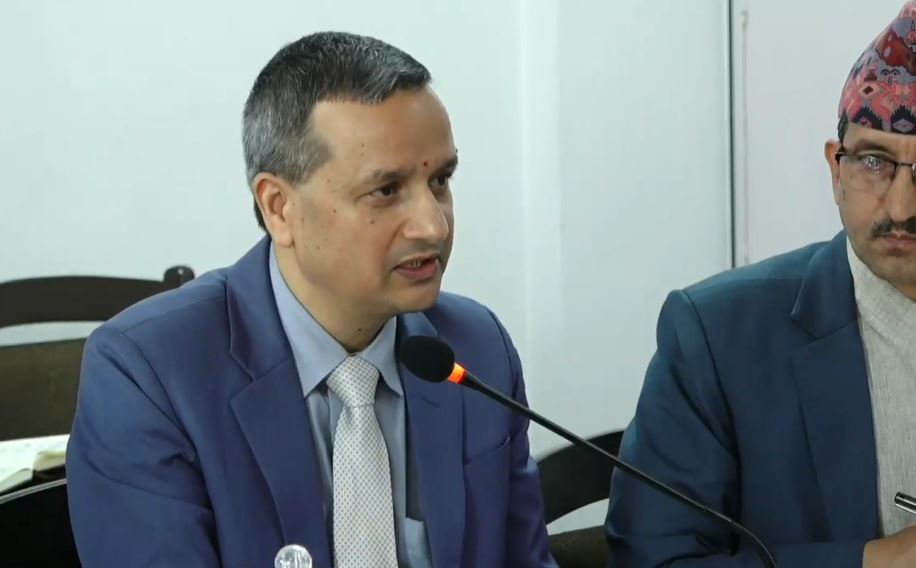 'अर्थ समितिलाई १० दिनभित्र लिखित जवाफ दिन्छौ, आयोगअनुसन्धानमा आधारित नीति निर्माणको केन्द्र बन्छ'