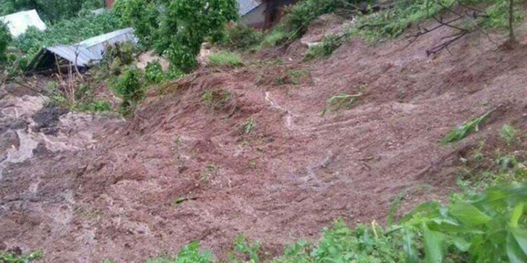 म्याग्दीमा पहिरोले घर पुरियो,२ जना बेपत्ता