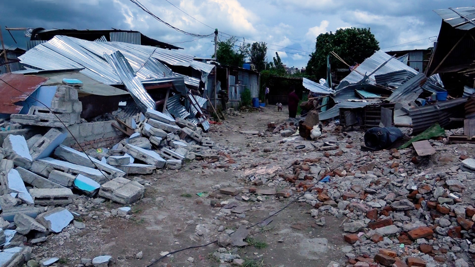 सुकुमबासी बस्तीमा आजदेखि डोजर चलाइने,बस्ती खाली गरिँदै