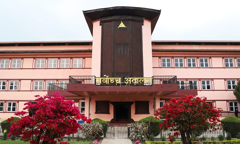 राजदूतहरू फिर्ता प्रकरण : सरकारको निर्णयविरुद्ध सर्वोच्चमा परेको रिटको सुनुवाई कात्तिक १४ हुने