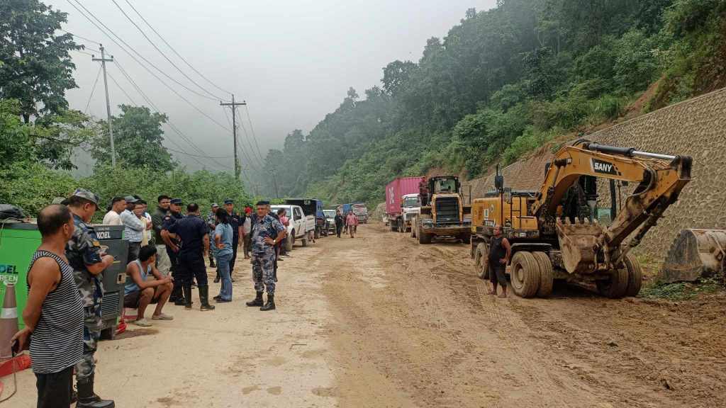 भासिएको दाउन्ने खण्डको सडक सञ्चालनमा