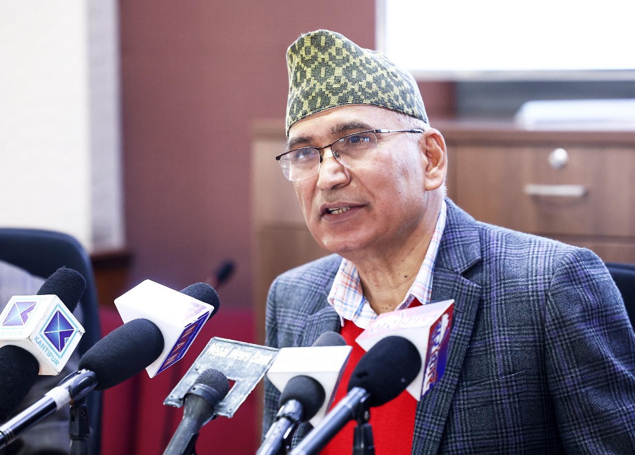 अब घरजग्गाको दलाललाई पनि लाईसेन्सको परिपाटी बसाल्नुपर्छ : अर्थ मन्त्री
