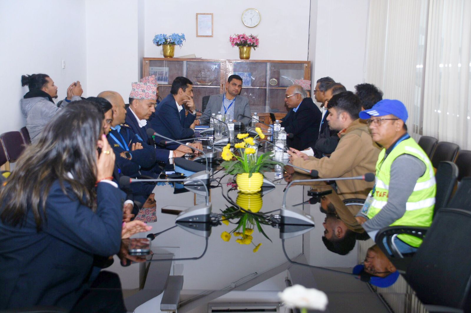 नेपालमा दुई जनामा एमपक्स, नियन्त्रणका लागि स्वास्थ्य मन्त्री पौडेलद्वारा त्रिभुवन विमानस्थलमा आकस्मिक बैठक