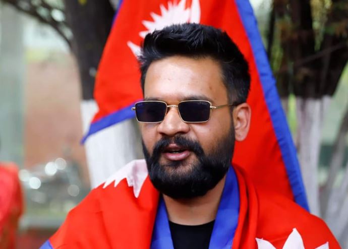 बालेनले शहरी विकास मन्त्री प्रकाशमानलाई भने,मलाई हराउने नाममा आफ्नो शहर, क्षेत्र, र देश चाहिँ नहराउनु होला
