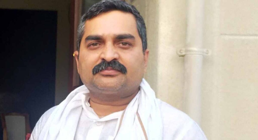 मधेश प्रदेशका पूर्वप्रमुख राजेश अहिराज बलात्कार आरोपमा पक्राउ