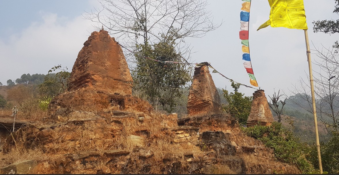 खाली हुँदै गाउँ, नष्ट हुँदै प्राचीन सांस्कृतिक सम्पदाहरू 